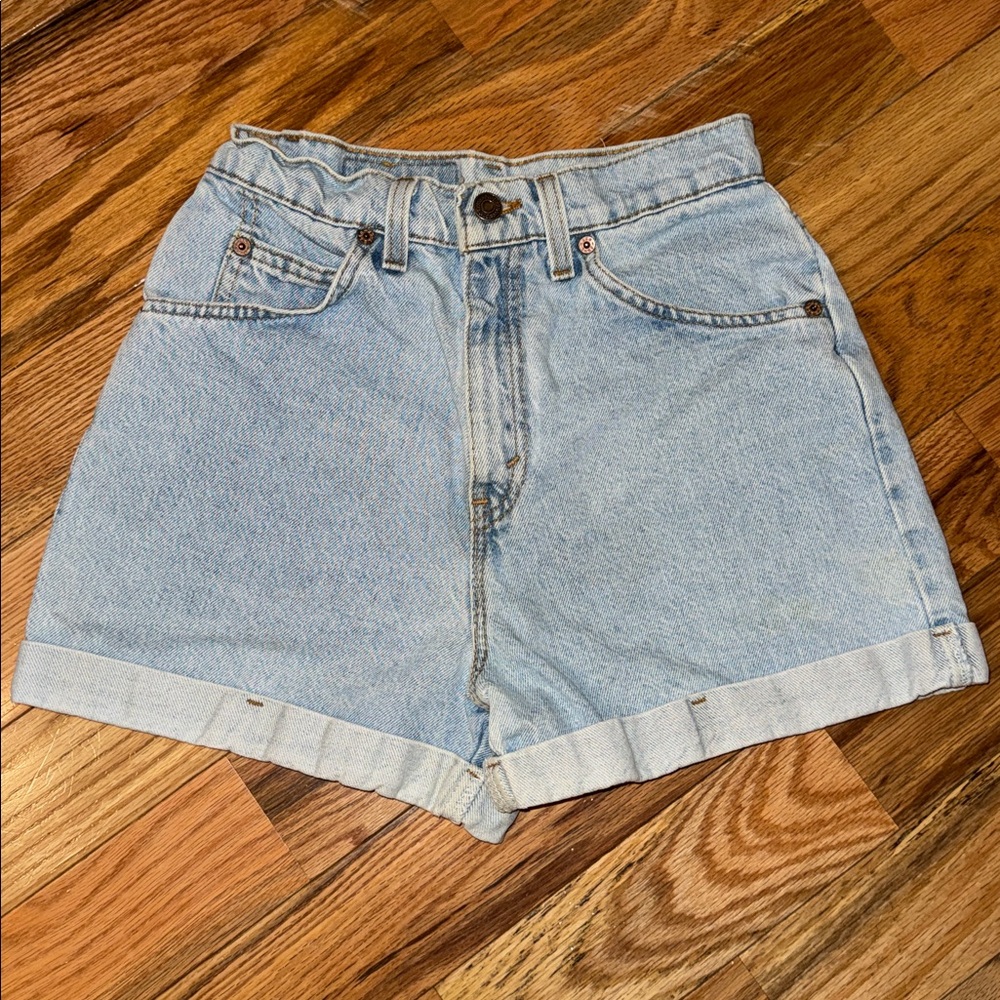 Vintage Levi’s 910 size 7 Regular Fit Jean Shorts Light Wash 37954 - Picture 2 of 6